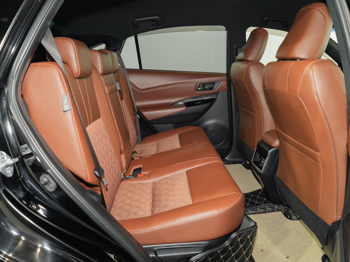 Toyota Harrier 2018 - фото автомобиля