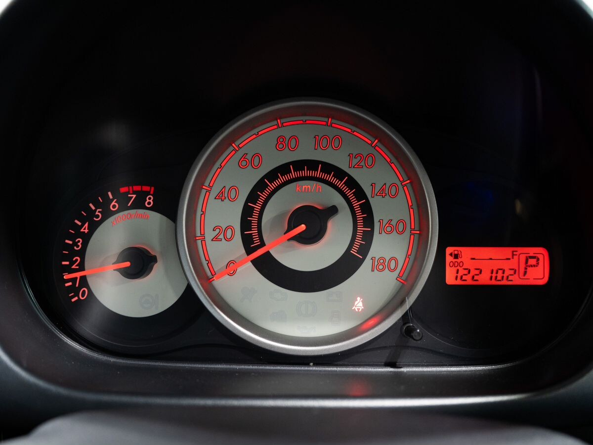 Mazda Demio 2011 - фото автомобиля