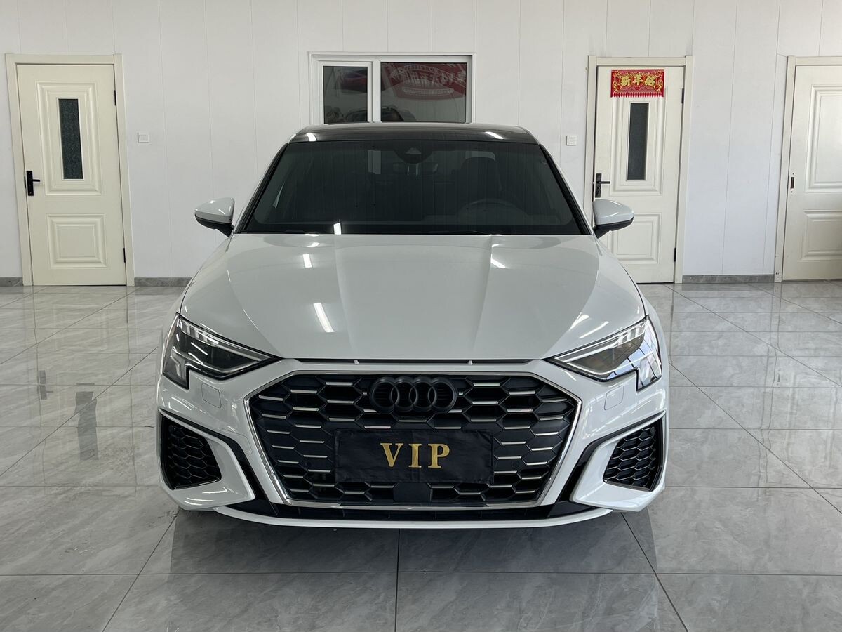 Audi A3 2022 - фото автомобиля