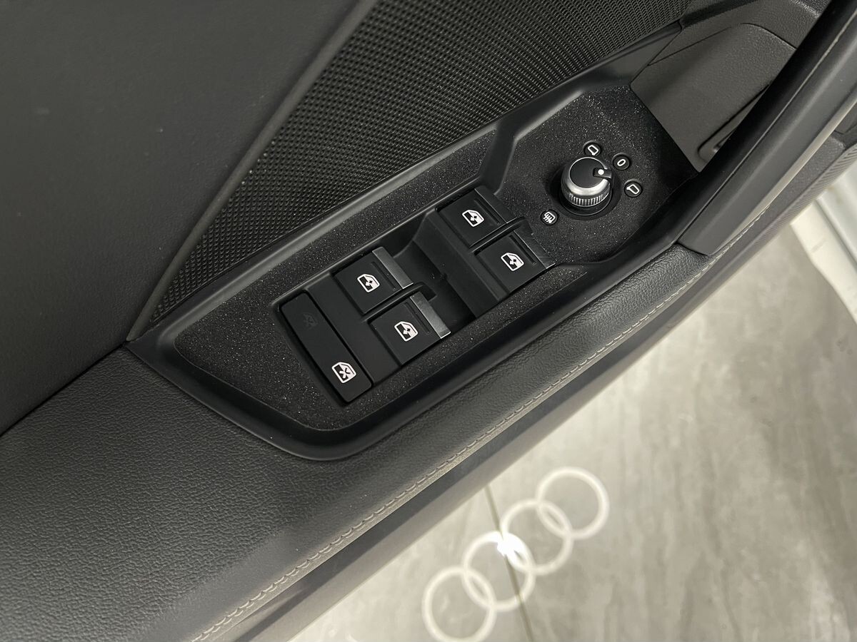 Audi A3 2022 - фото автомобиля