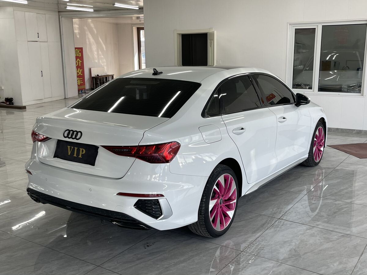 Audi A3 2022 - фото автомобиля