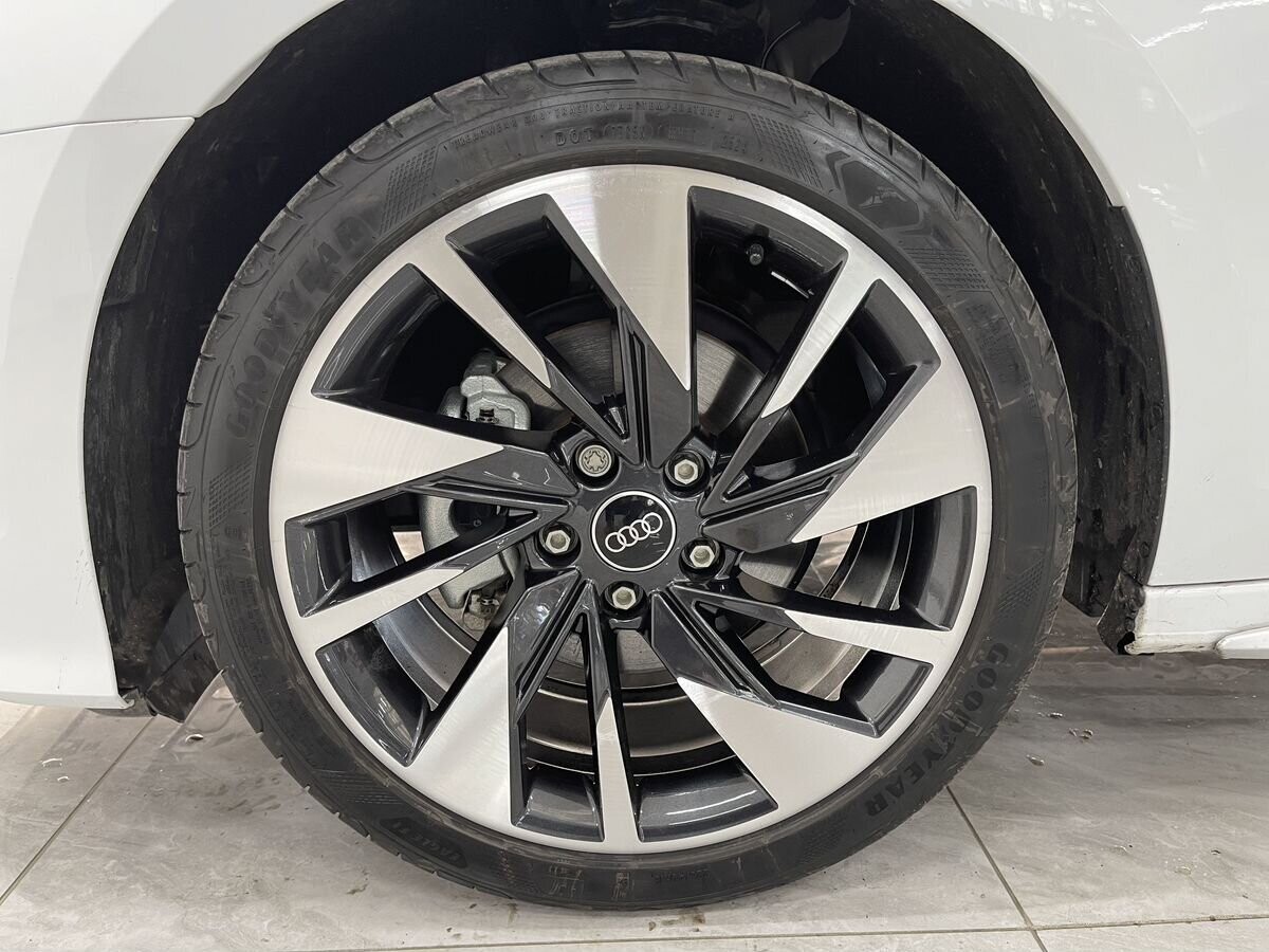 Audi A3 2023 - фото автомобиля