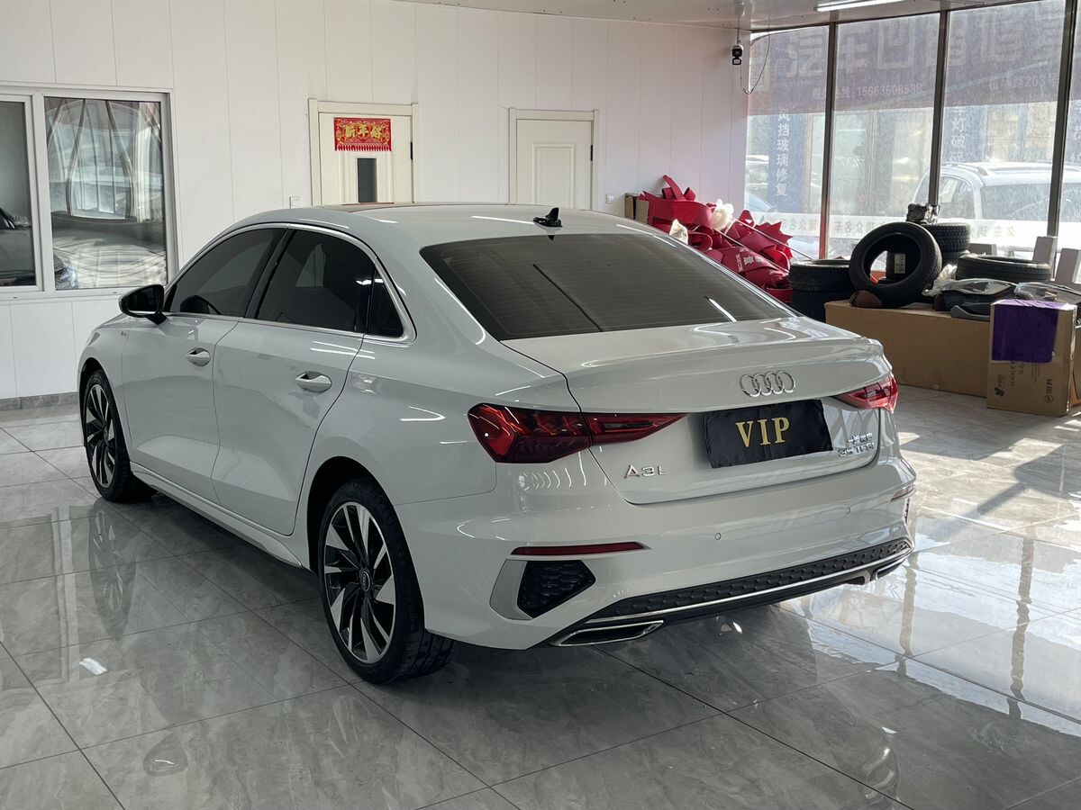 Audi A3 2023 - фото автомобиля