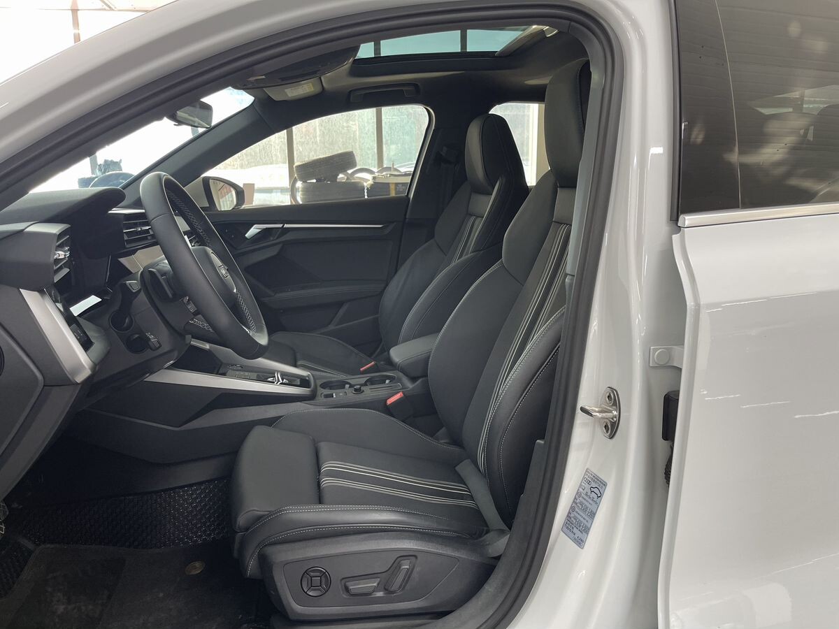 Audi A3 2023 - фото автомобиля