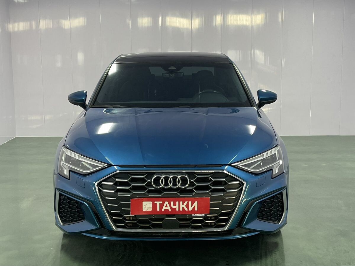 Audi A3 2021 - фото автомобиля