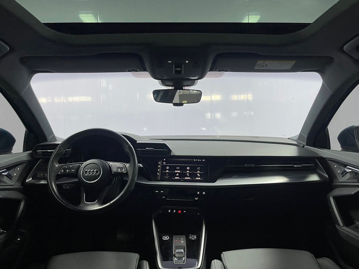 Audi A3 2021 - фото автомобиля