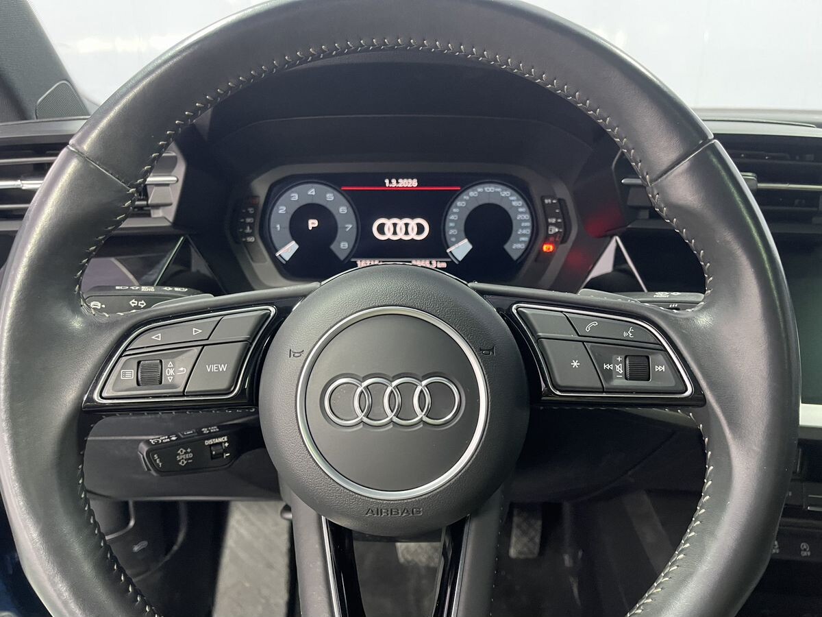 Audi A3 2021 - фото автомобиля