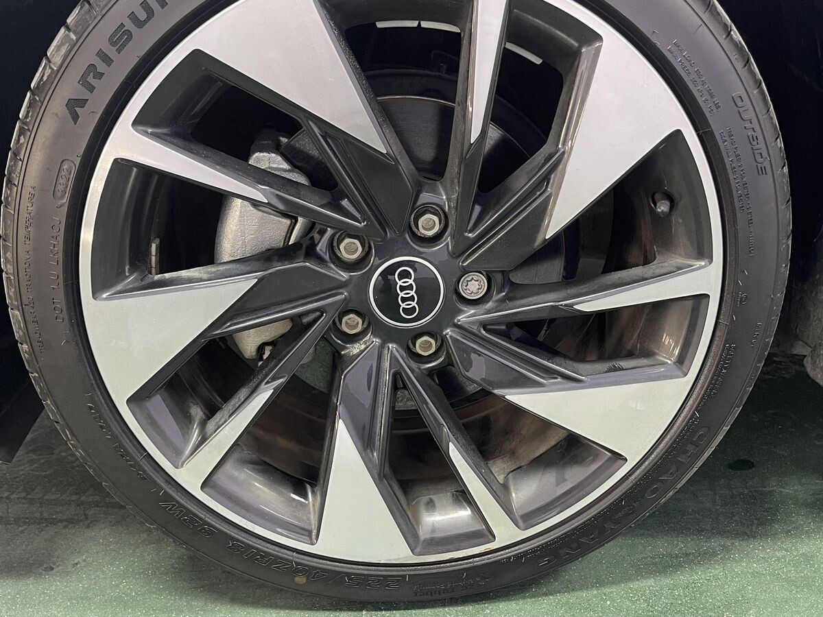 Audi A3 2021 - фото автомобиля