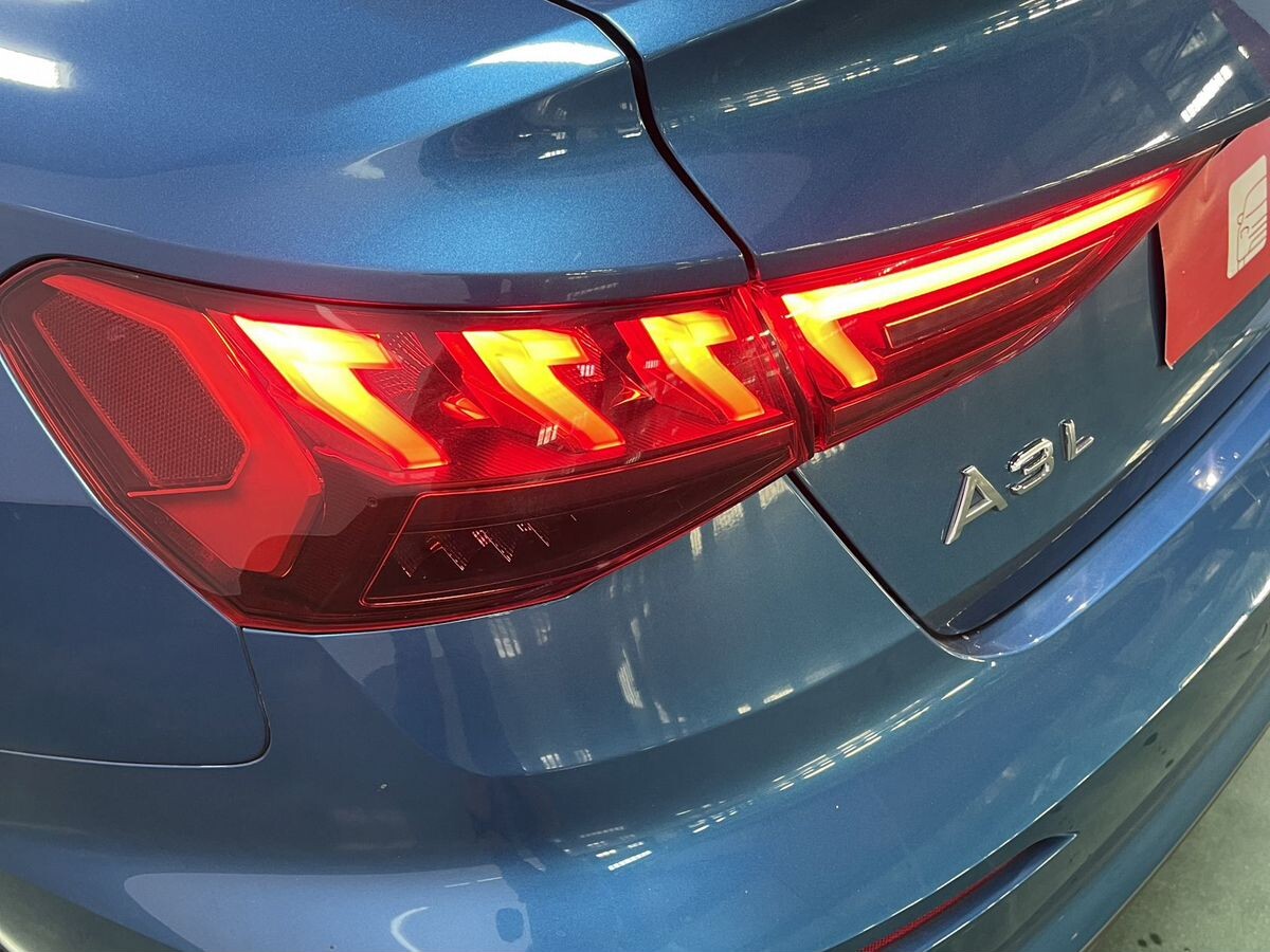 Audi A3 2021 - фото автомобиля