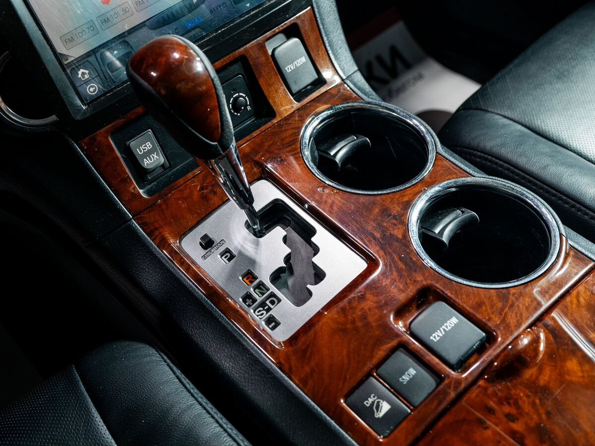 Toyota Highlander 2011 - фото автомобиля