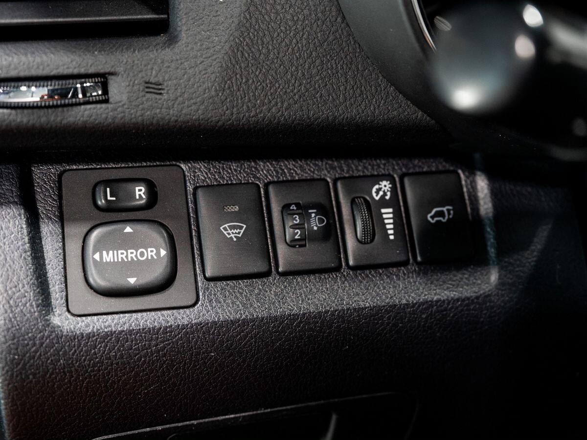 Toyota Highlander 2011 - фото автомобиля