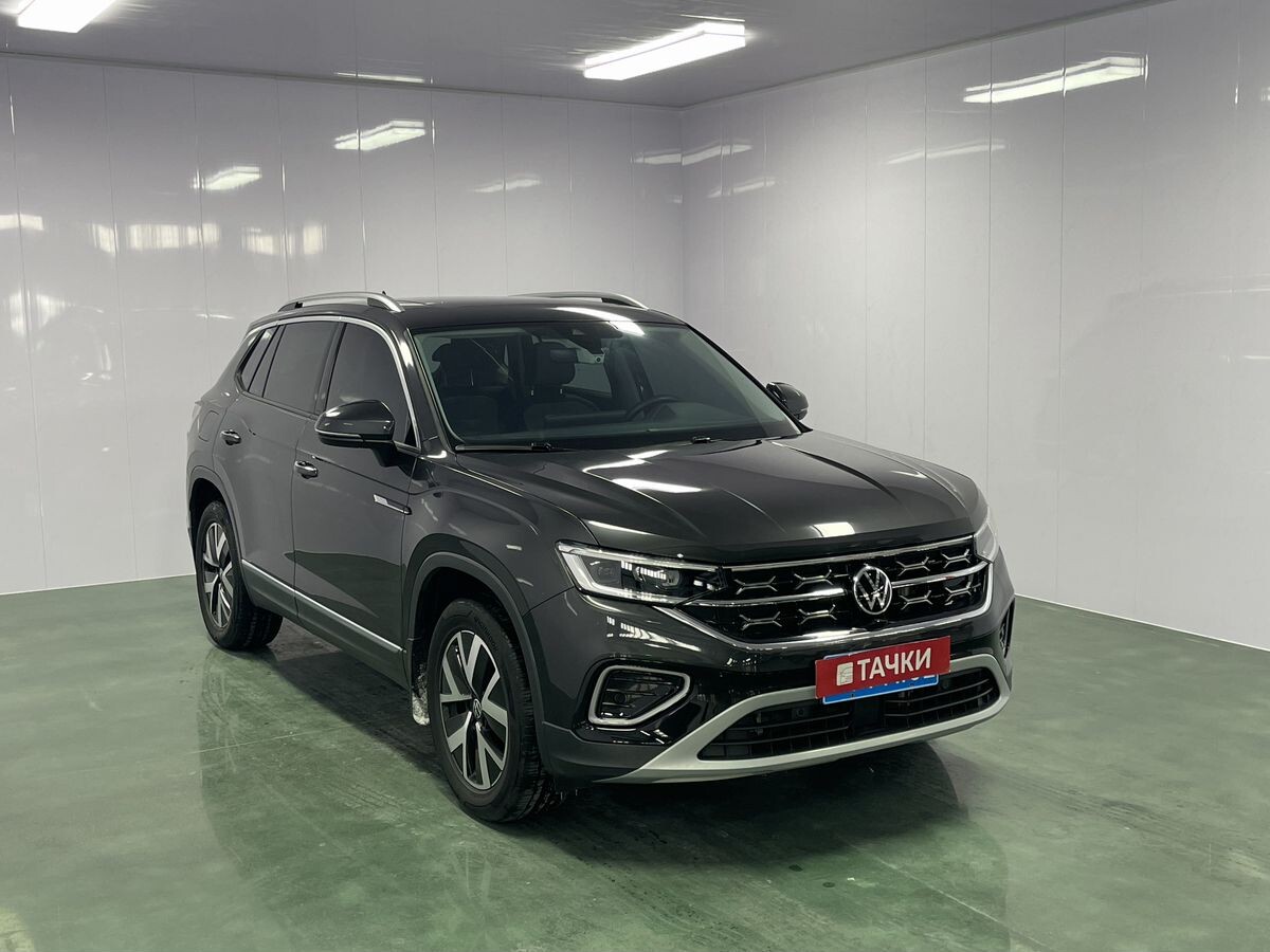 Volkswagen Tayron 2023 - фото автомобиля