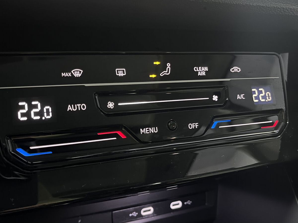 Volkswagen Tayron 2023 - фото автомобиля