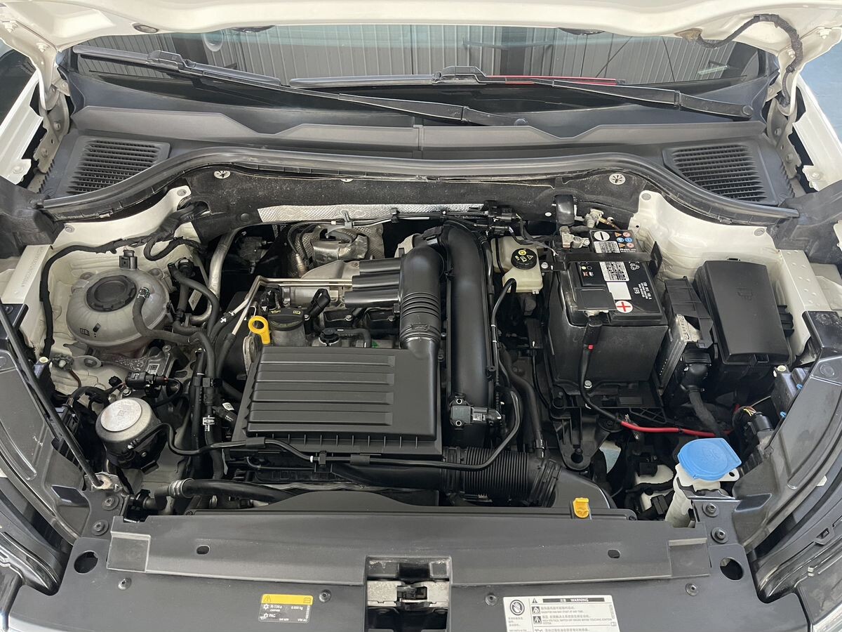 Volkswagen Tharu 2022 - фото автомобиля