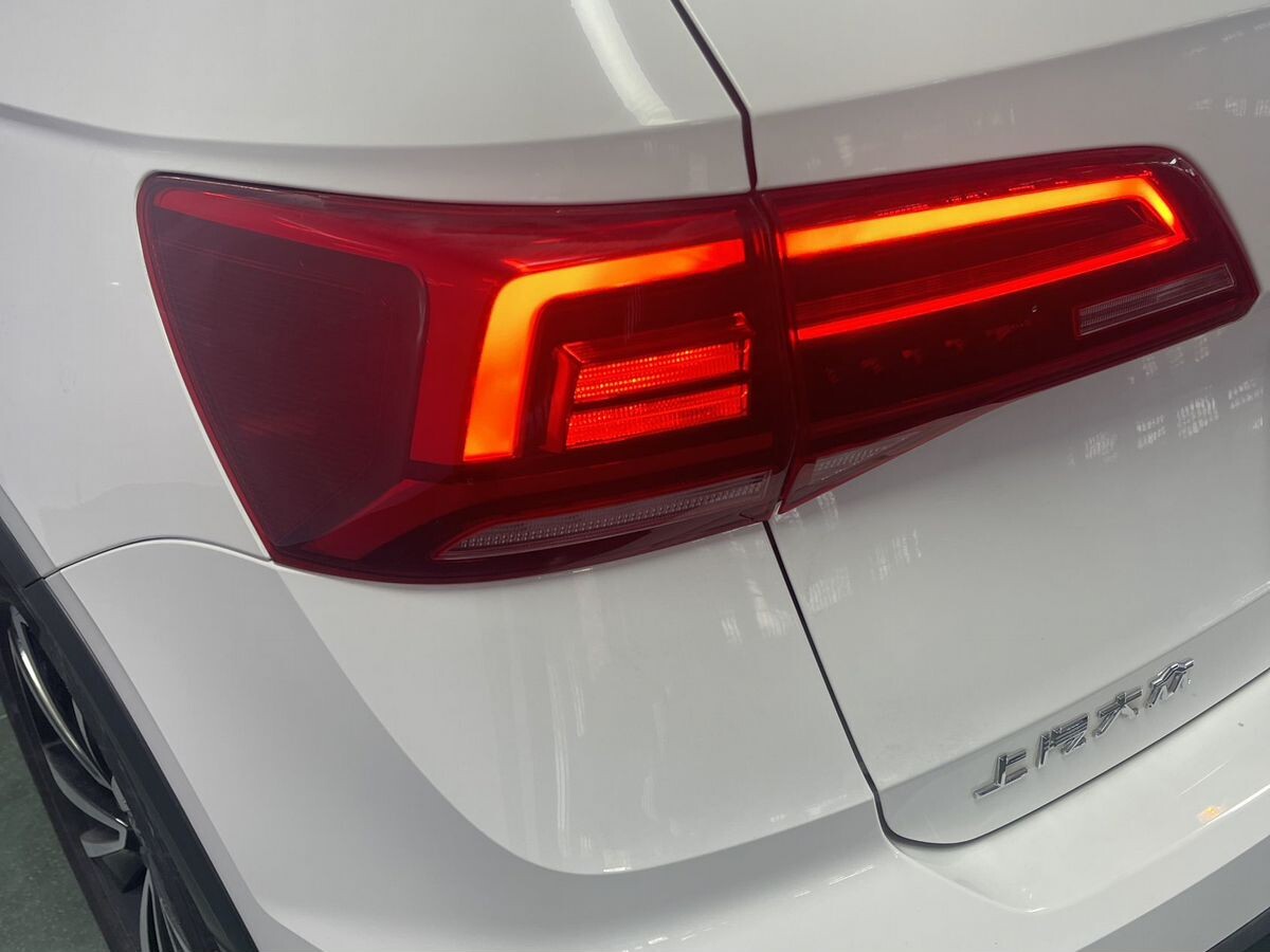 Volkswagen Tharu 2022 - фото автомобиля