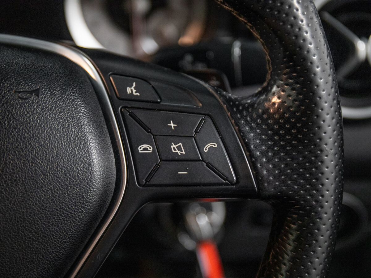 Mercedes-Benz A-Класс 2013 - фото автомобиля