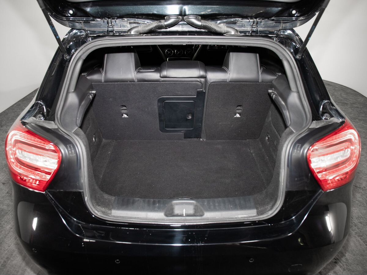 Mercedes-Benz A-Класс 2013 - фото автомобиля