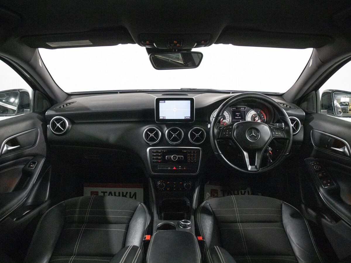 Mercedes-Benz A-Класс 2013 - фото автомобиля