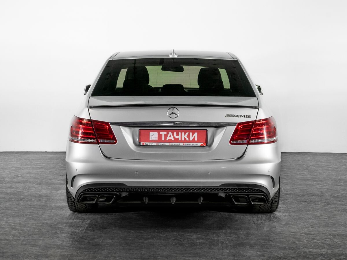 Mercedes-Benz E-Класс 2013 - фото автомобиля