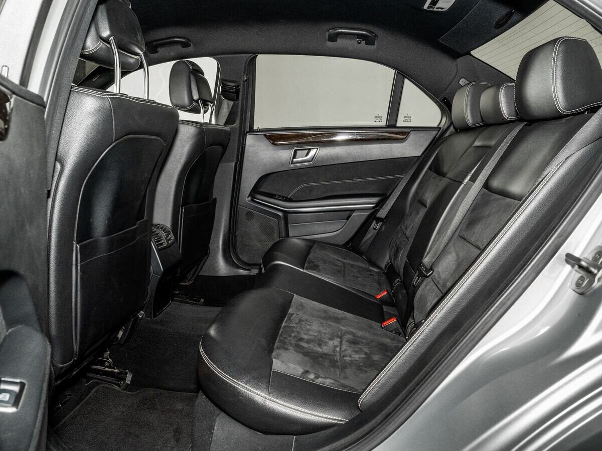 Mercedes-Benz E-Класс 2013 - фото автомобиля