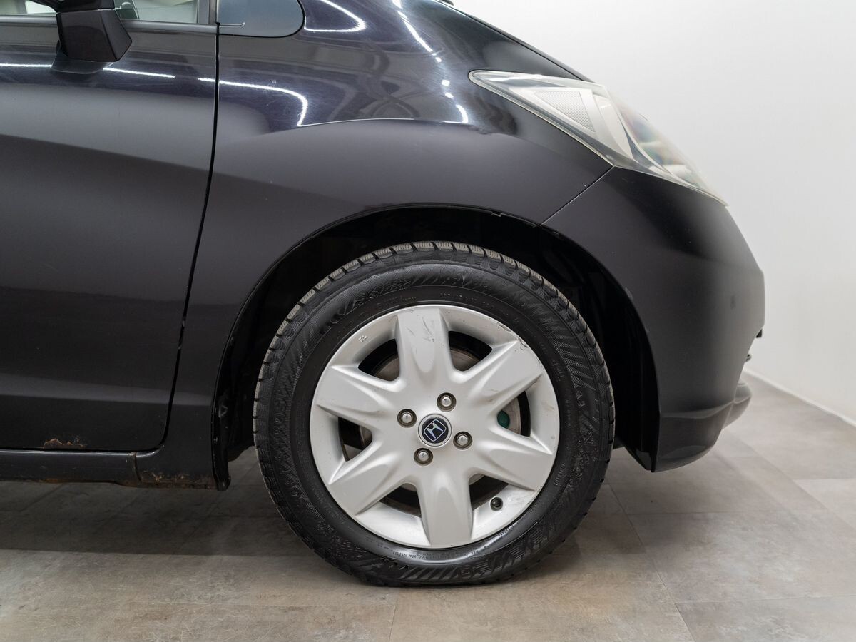 Honda Freed 2009 - фото автомобиля