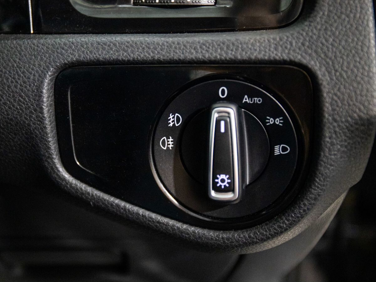 Volkswagen Golf 2014 - фото автомобиля