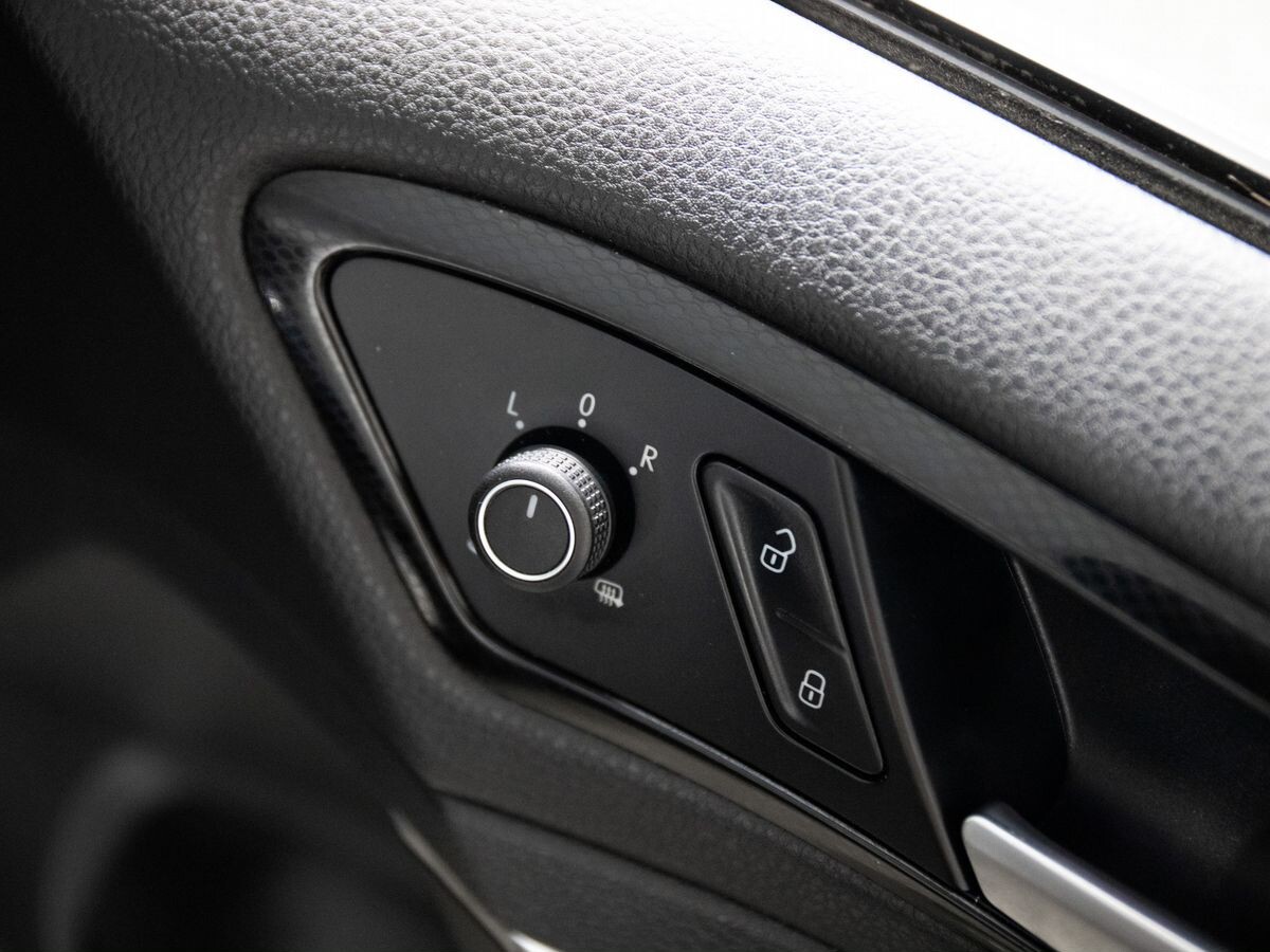 Volkswagen Golf 2014 - фото автомобиля