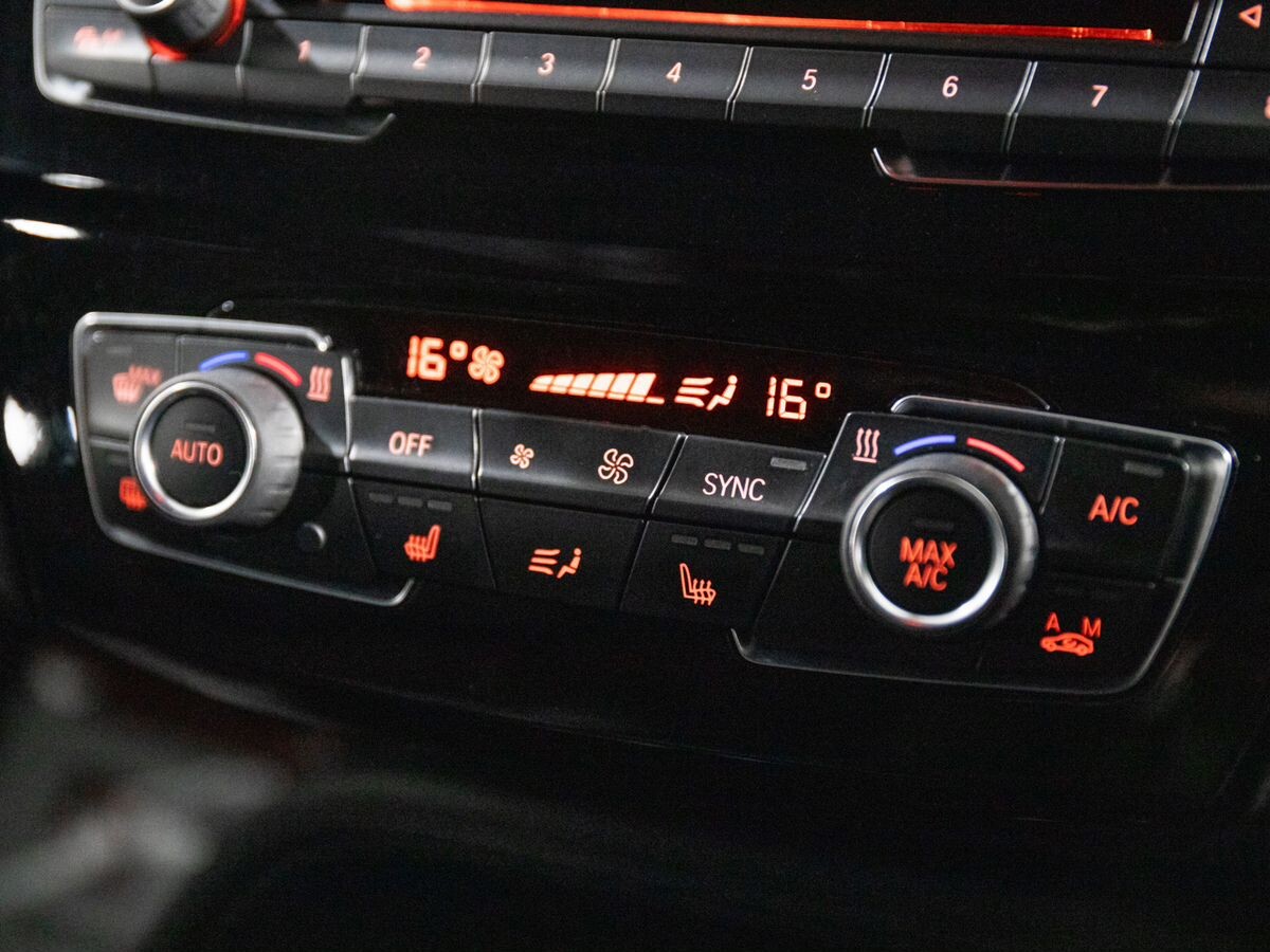 BMW X2 2018 - фото автомобиля