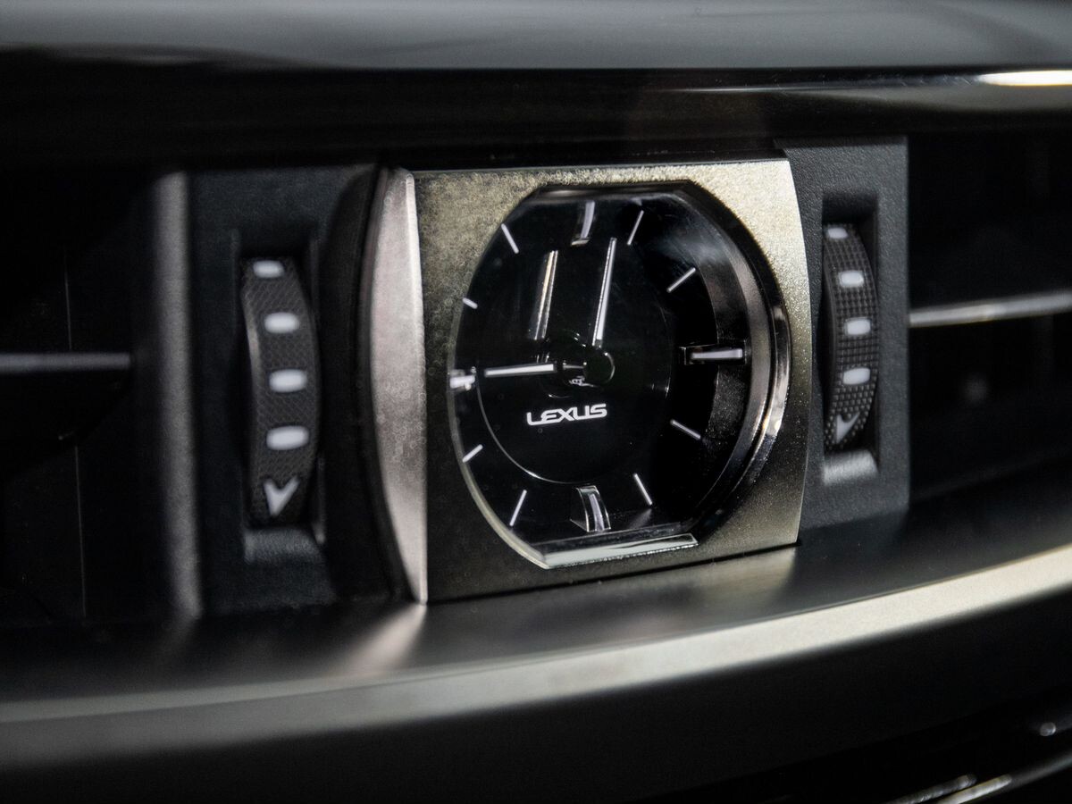 Lexus LX 2020 - фото автомобиля