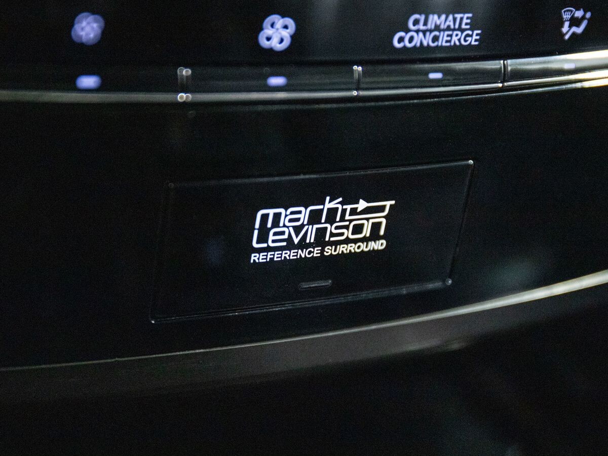 Lexus LX 2020 - фото автомобиля