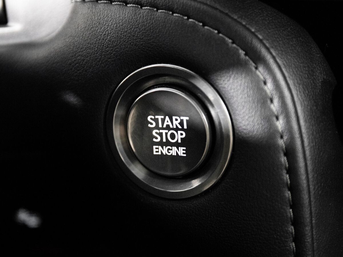 Lexus LX 2020 - фото автомобиля