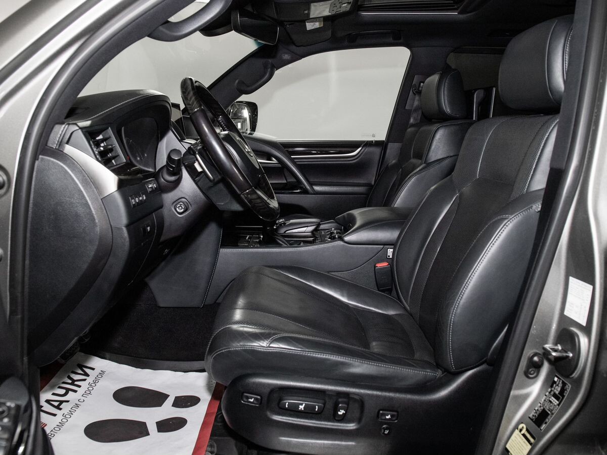 Lexus LX 2020 - фото автомобиля