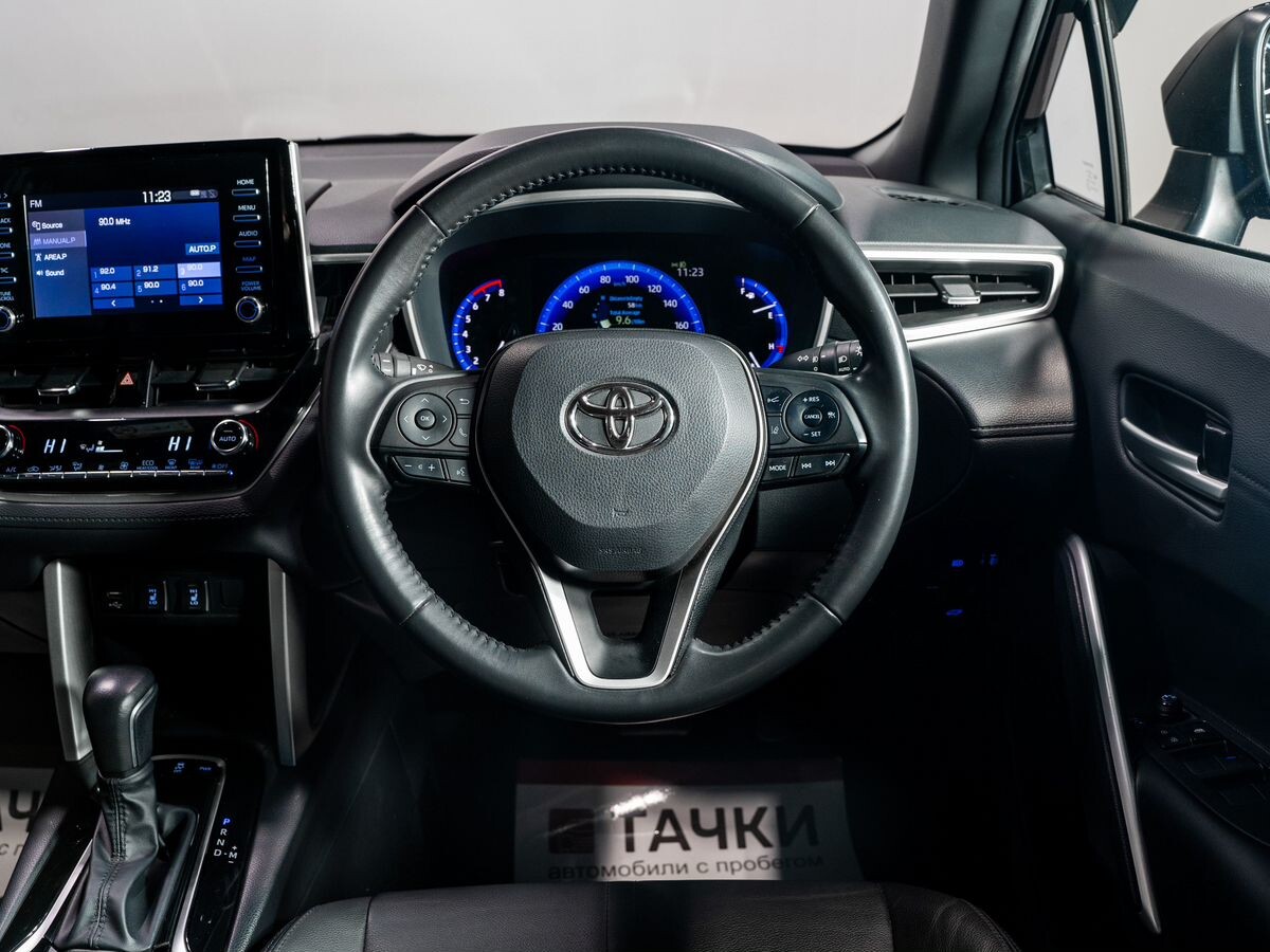 Toyota Corolla Cross 2023 - фото автомобиля