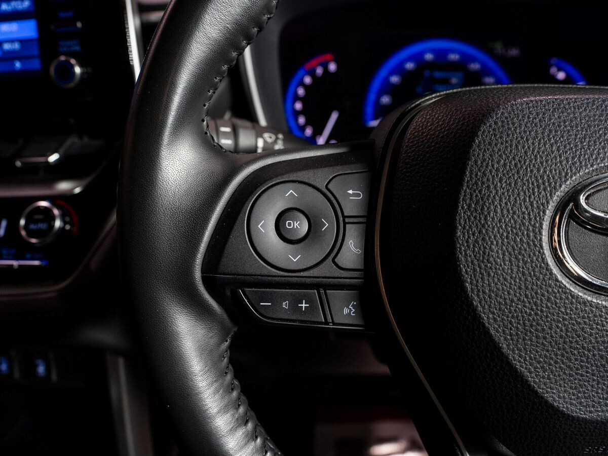 Toyota Corolla Cross 2023 - фото автомобиля