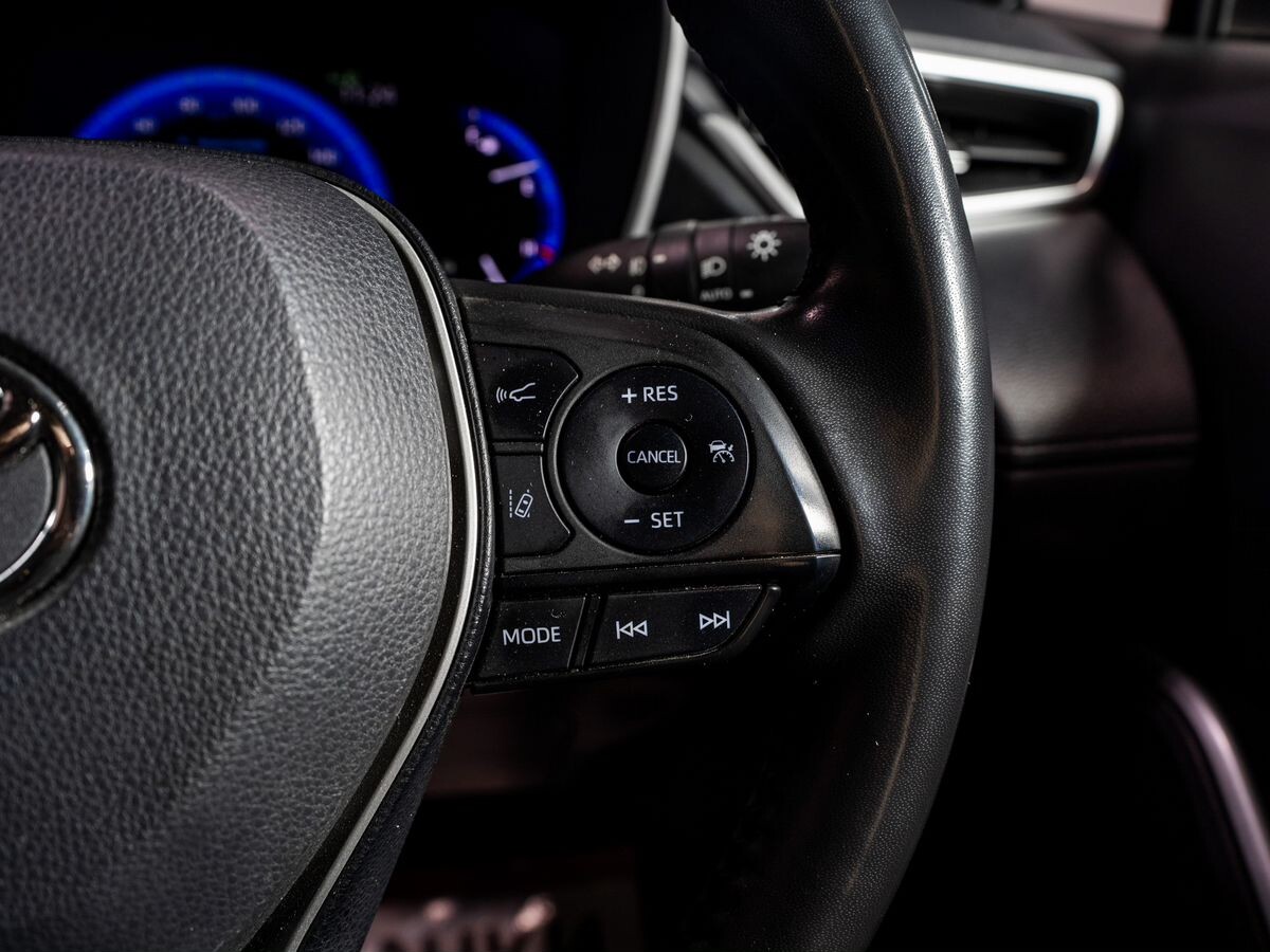 Toyota Corolla Cross 2023 - фото автомобиля