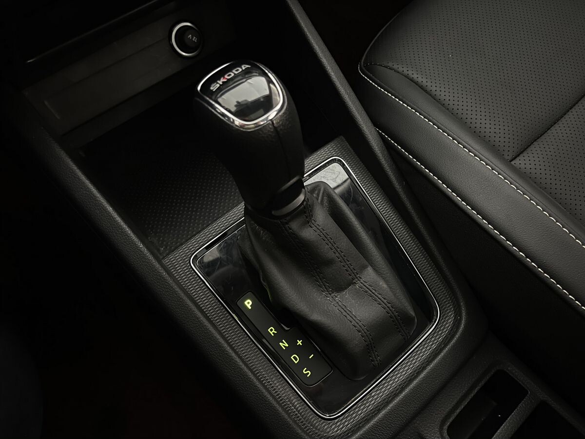 Skoda Kamiq 2022 - фото автомобиля