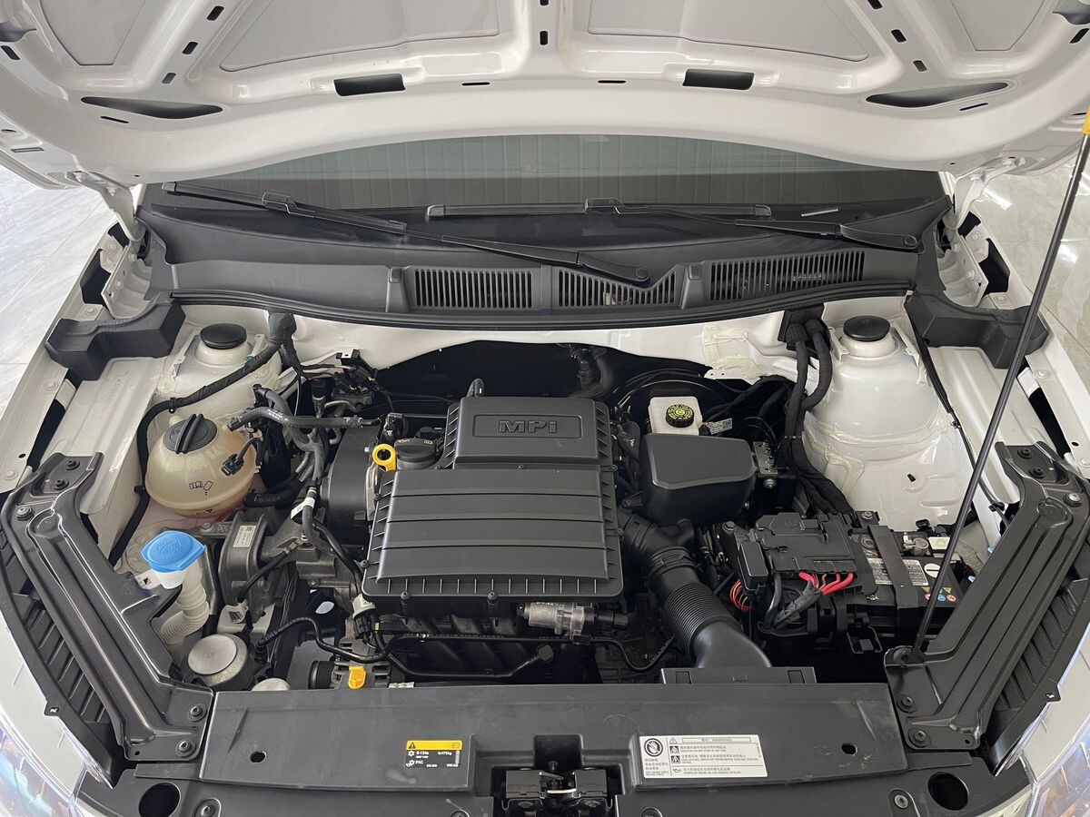 Skoda Kamiq 2022 - фото автомобиля