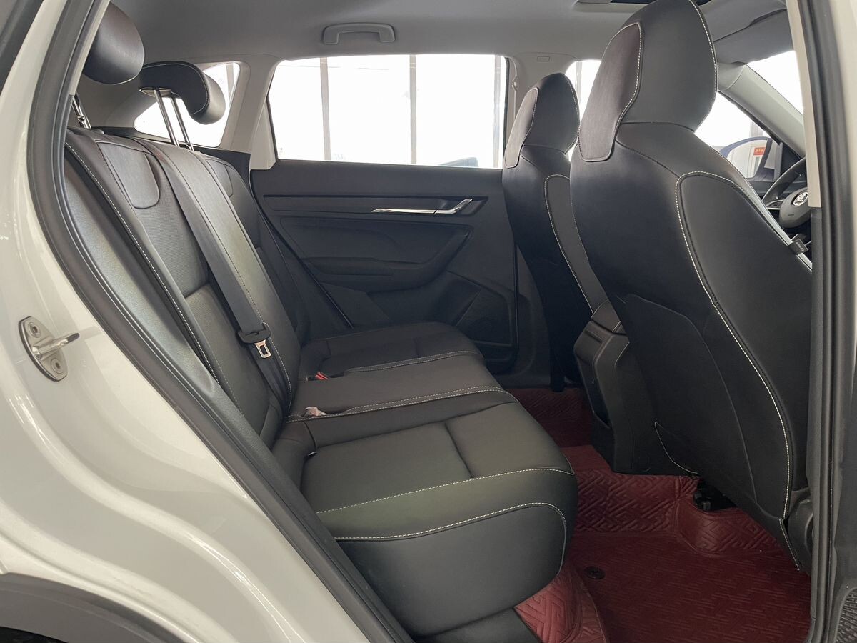 Skoda Kamiq 2022 - фото автомобиля