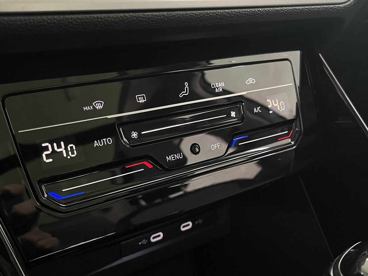 Volkswagen Tayron 2023 - фото автомобиля