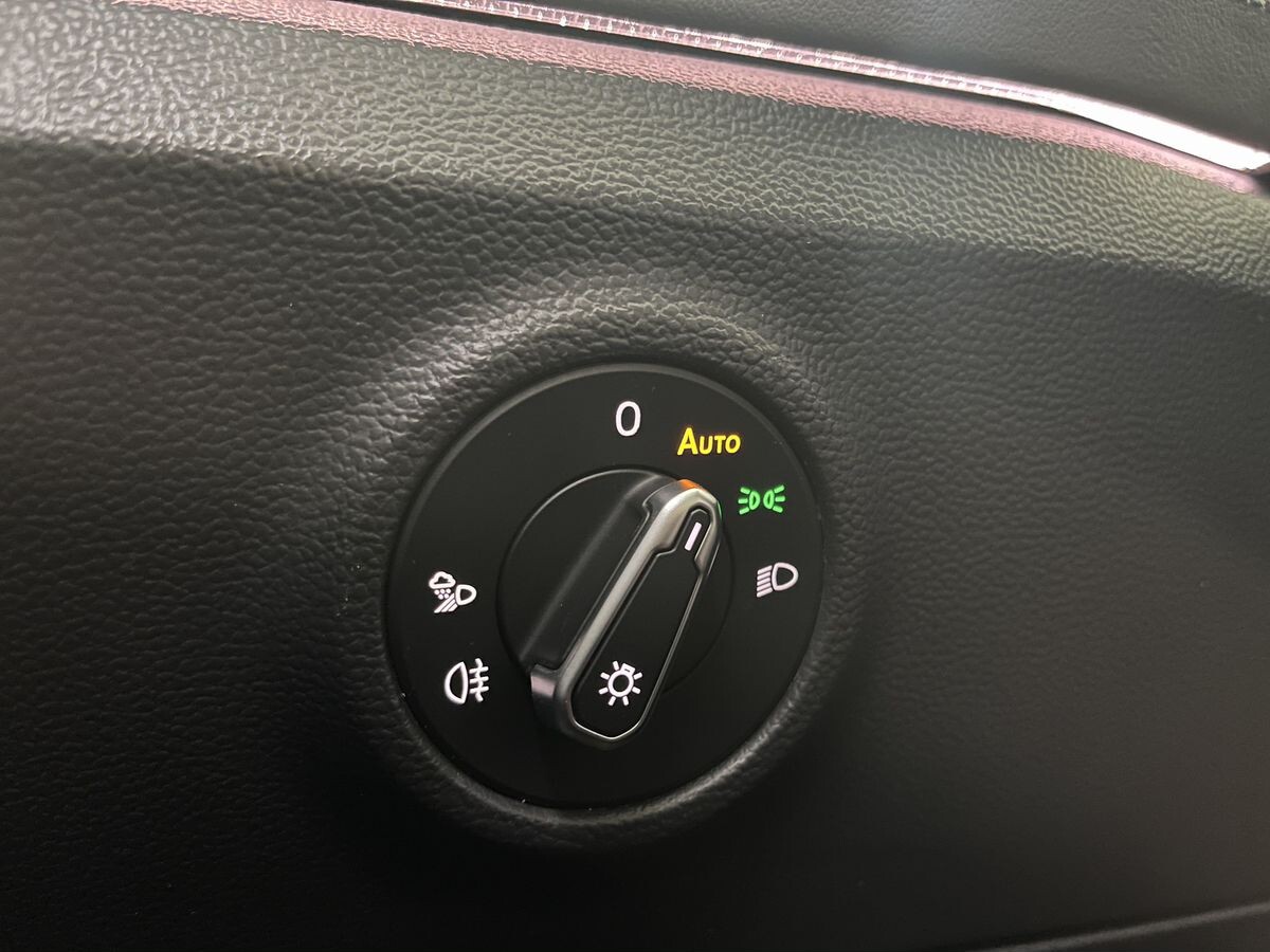 Volkswagen Tayron 2023 - фото автомобиля