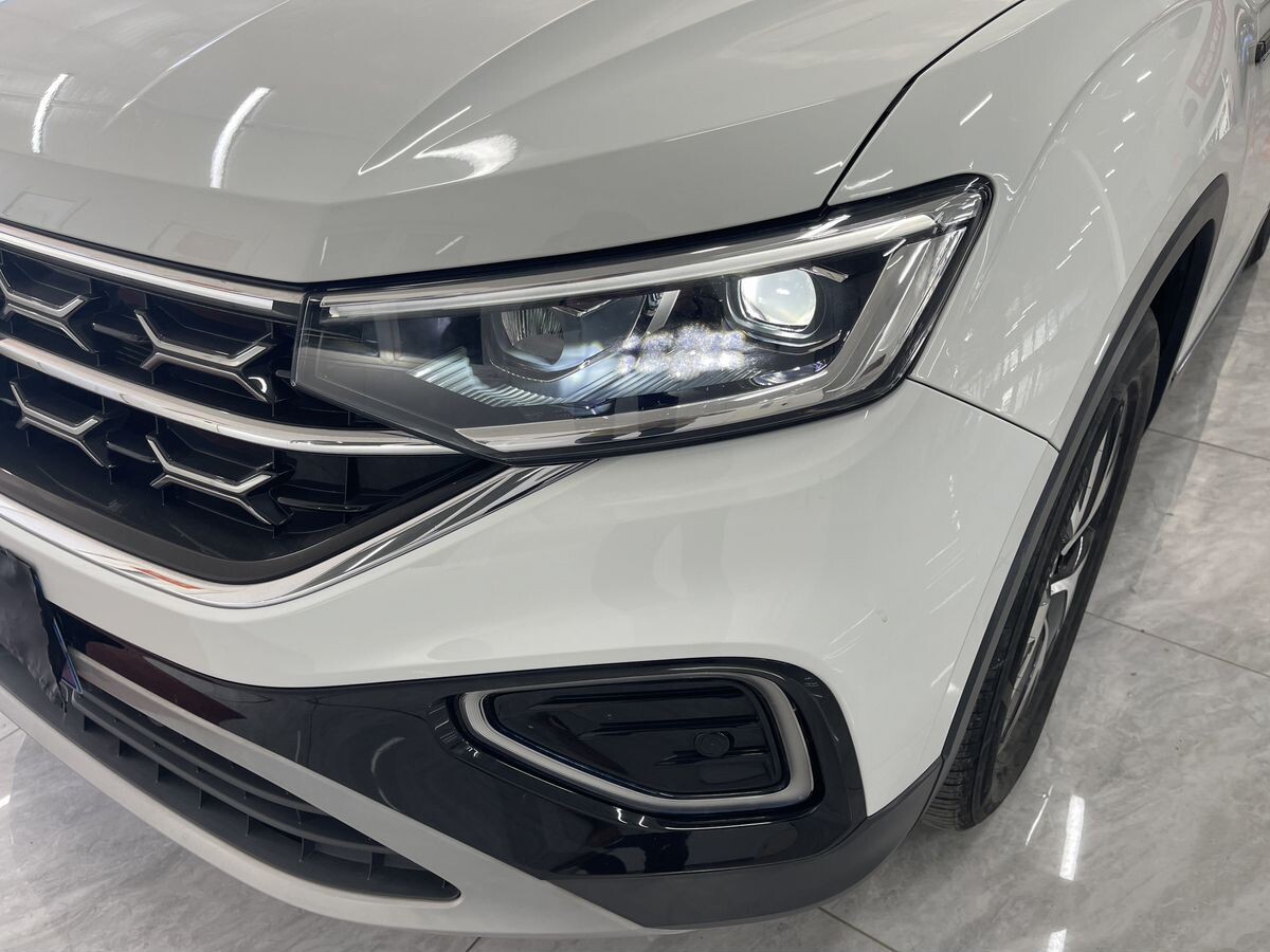 Volkswagen Tayron 2023 - фото автомобиля