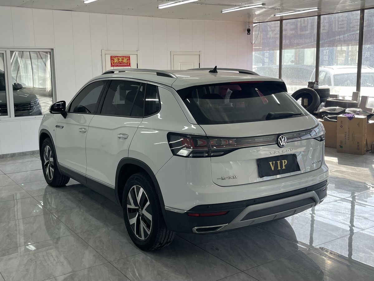 Volkswagen Tayron 2023 - фото автомобиля