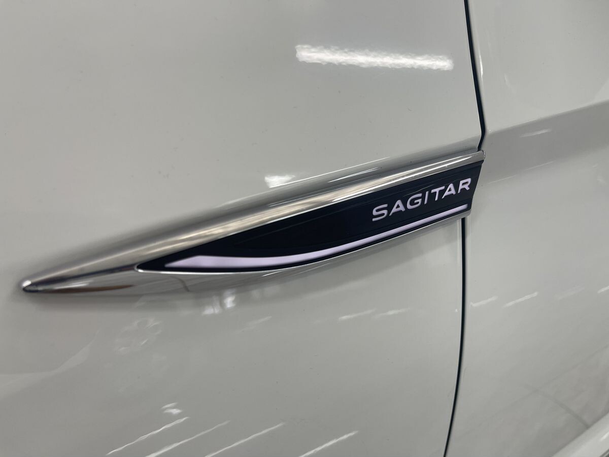 Volkswagen Sagitar 2022 - фото автомобиля