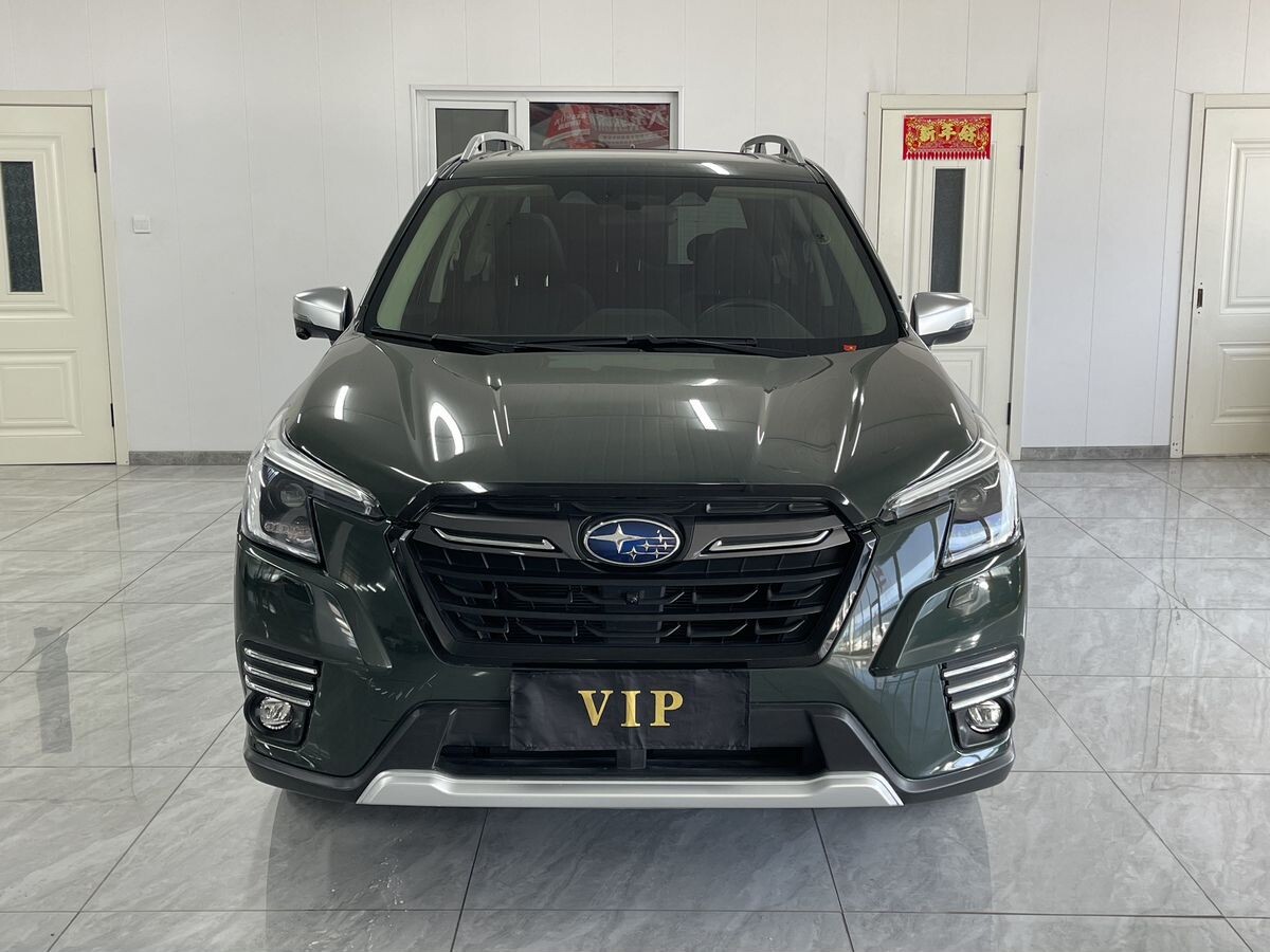 Subaru Forester 2021 - фото автомобиля