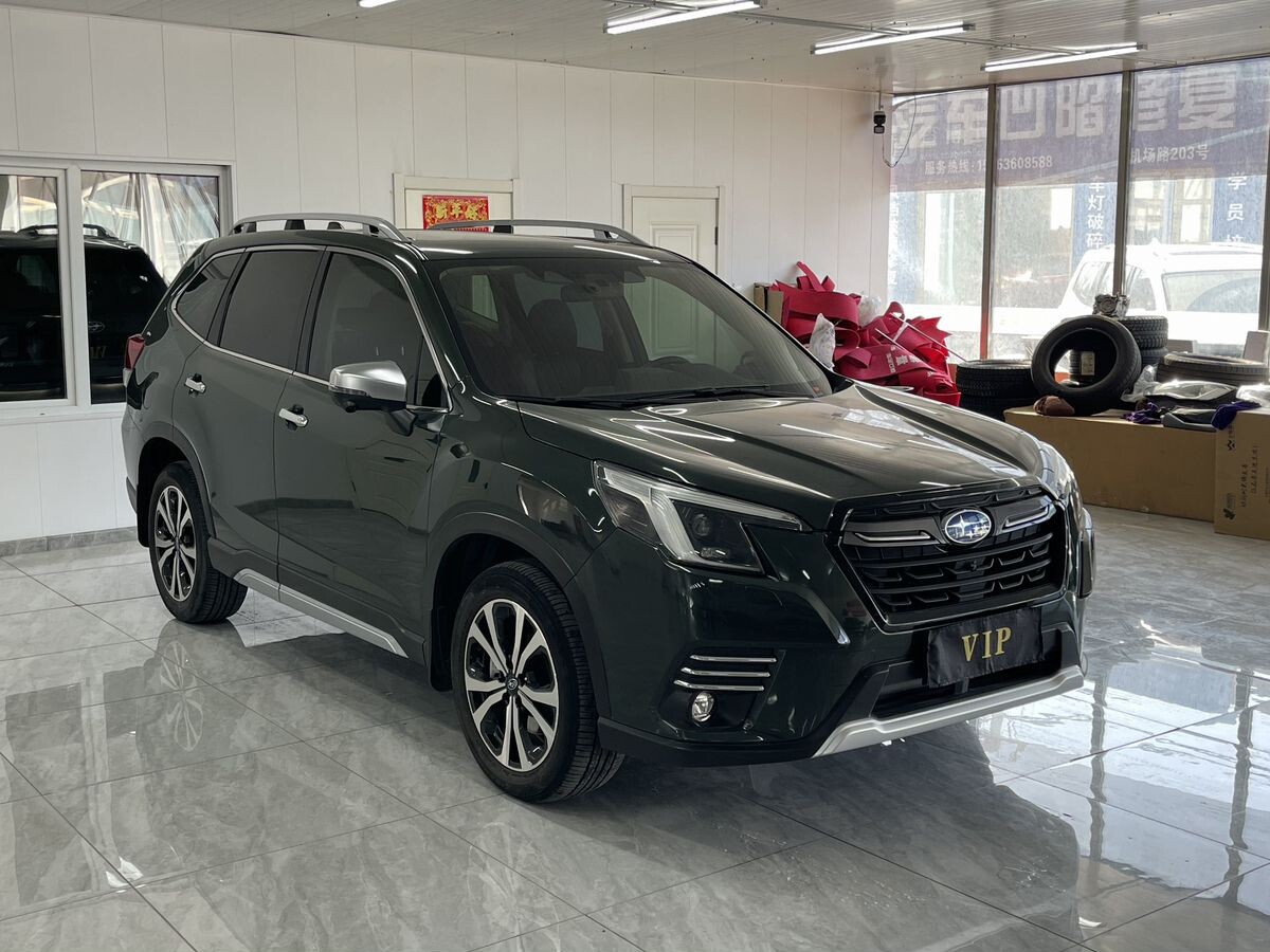 Subaru Forester 2021 - фото автомобиля