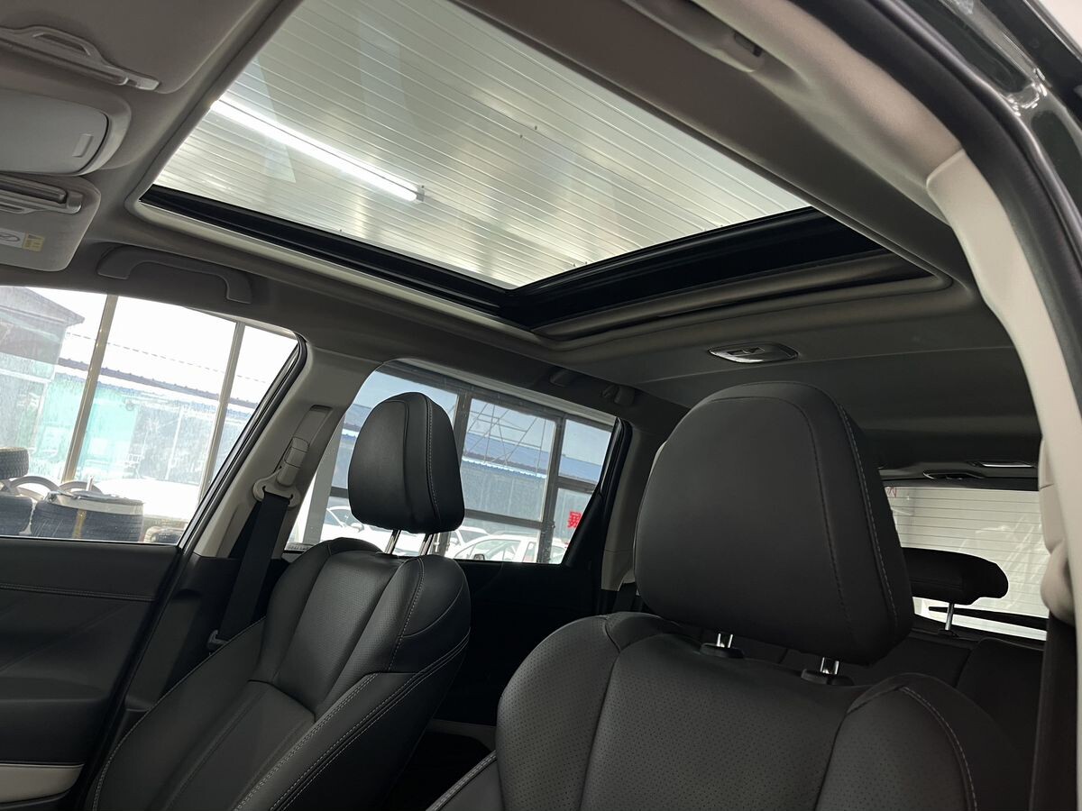 Subaru Forester 2021 - фото автомобиля