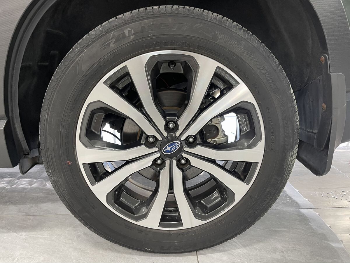 Subaru Forester 2021 - фото автомобиля