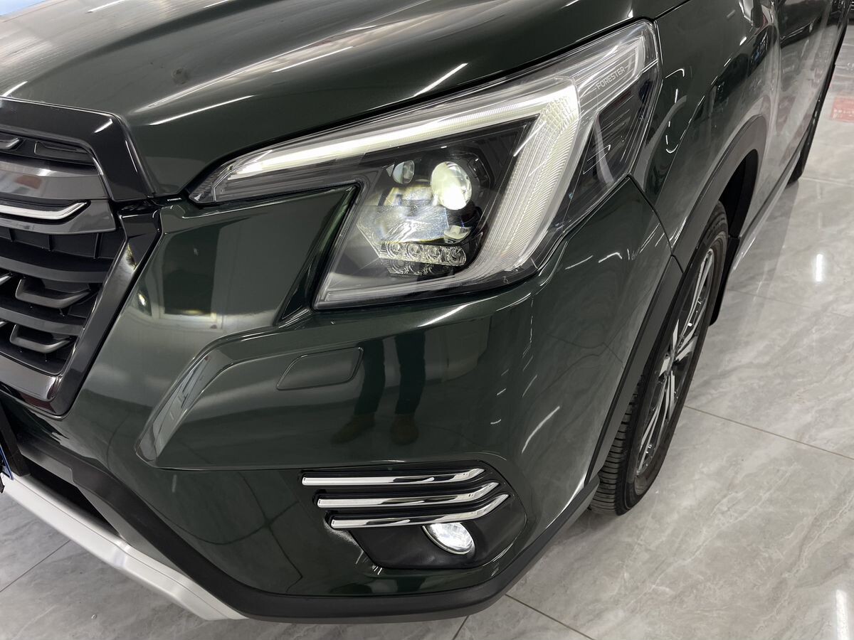 Subaru Forester 2021 - фото автомобиля