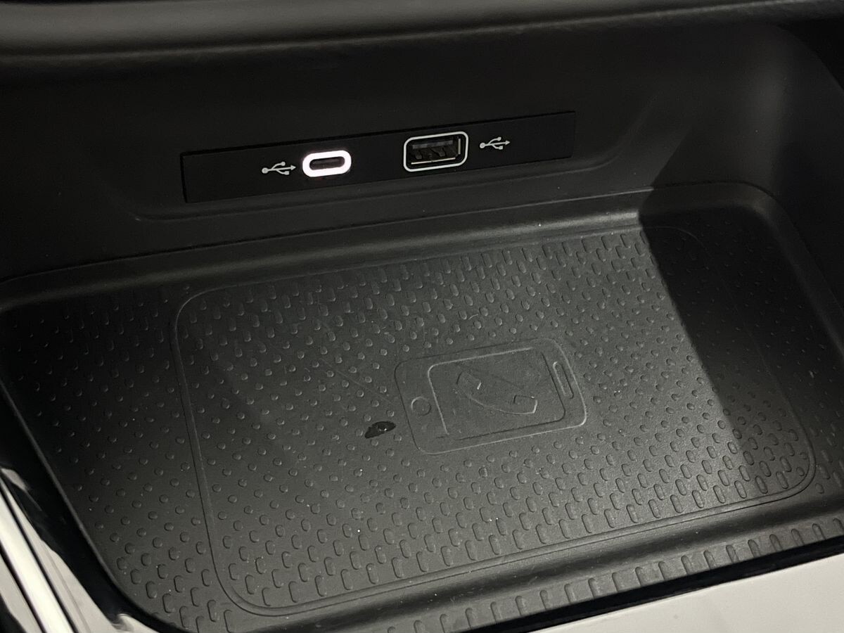 Volkswagen Lamando 2022 - фото автомобиля