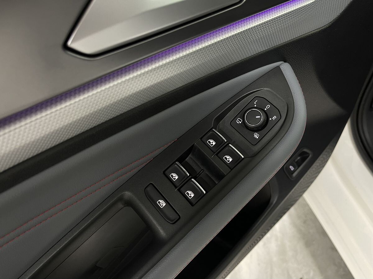 Volkswagen Lamando 2022 - фото автомобиля